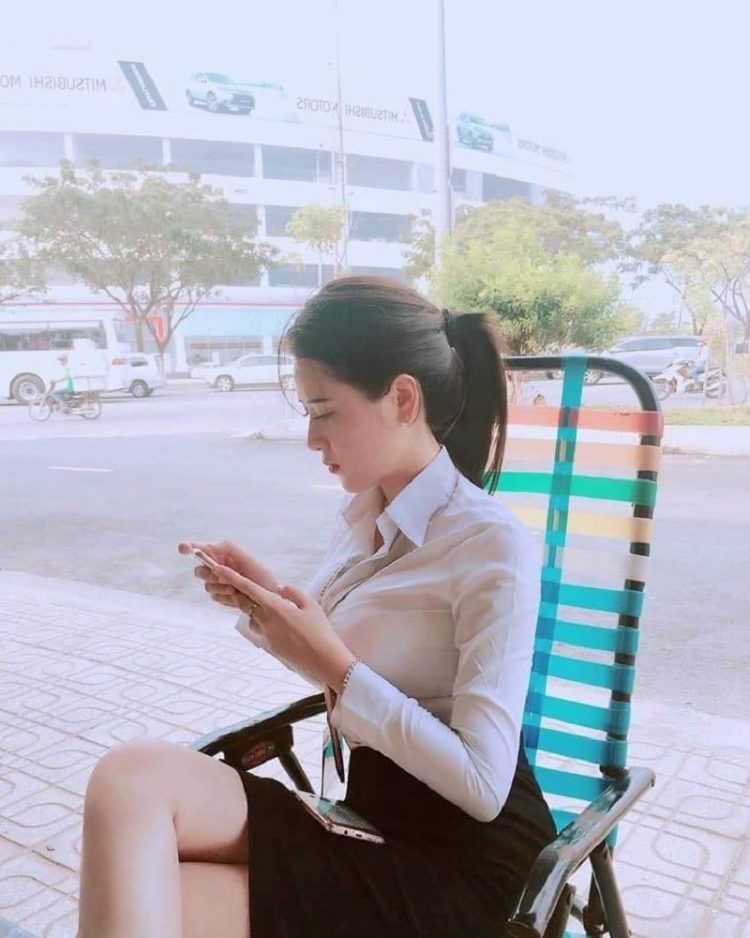 anh-gai-van-phong-750x938.jpg