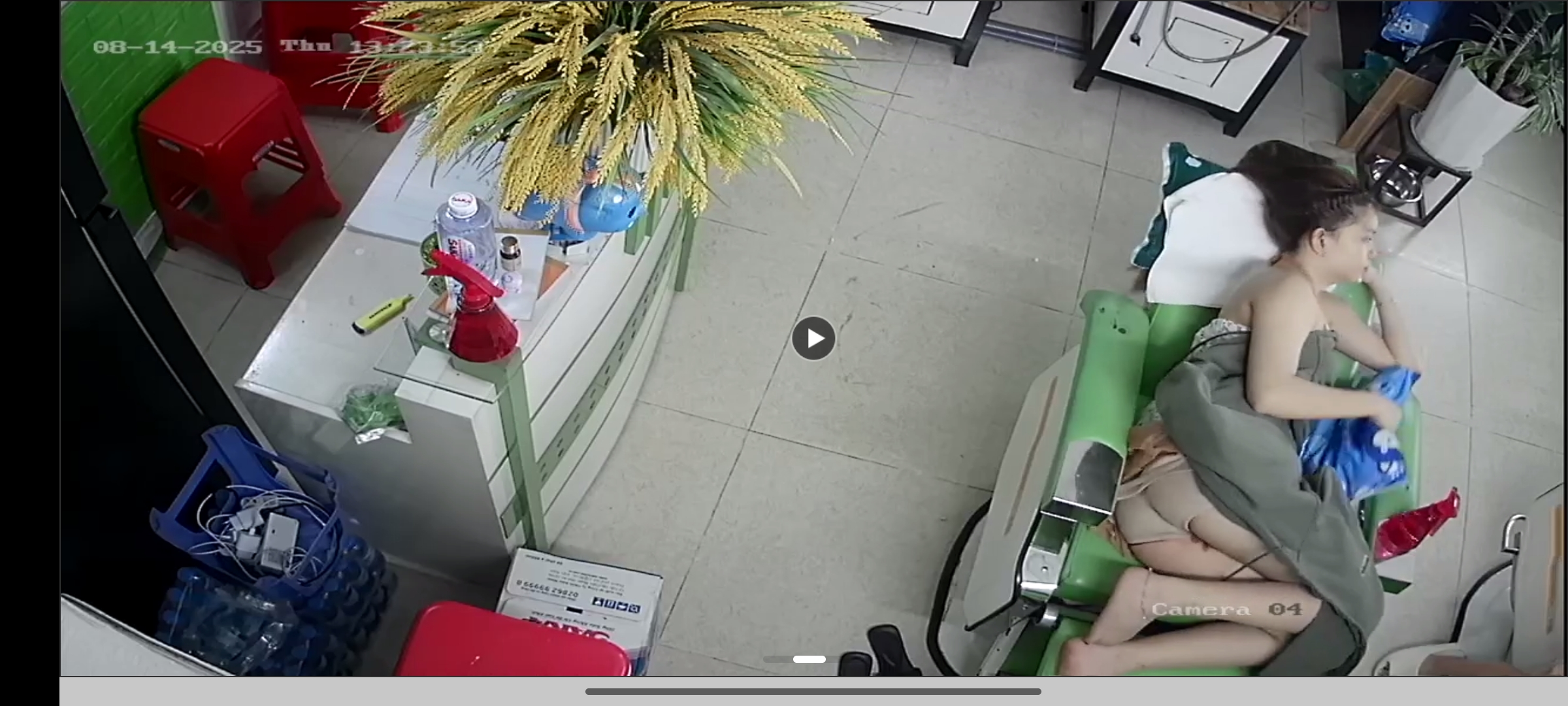 Screenshot_2025-08-14-21-54-10-500_com.safirecctv.connect.jpg
