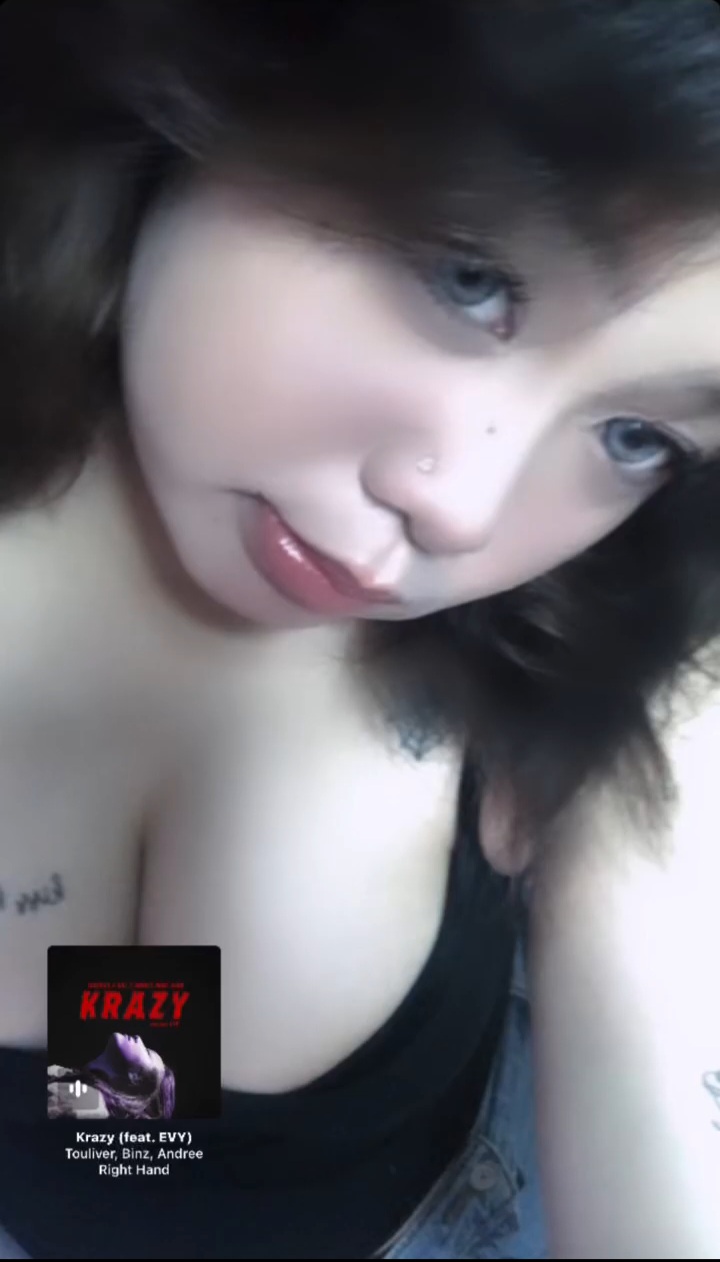 Screenshot_20231103-232917_Facebook.jpg